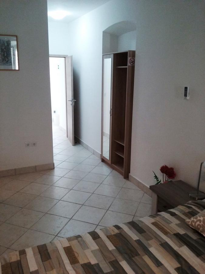 Room Ghetto Корчула Экстерьер фото